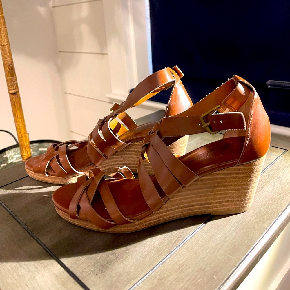 Lucky Brand sandals!
